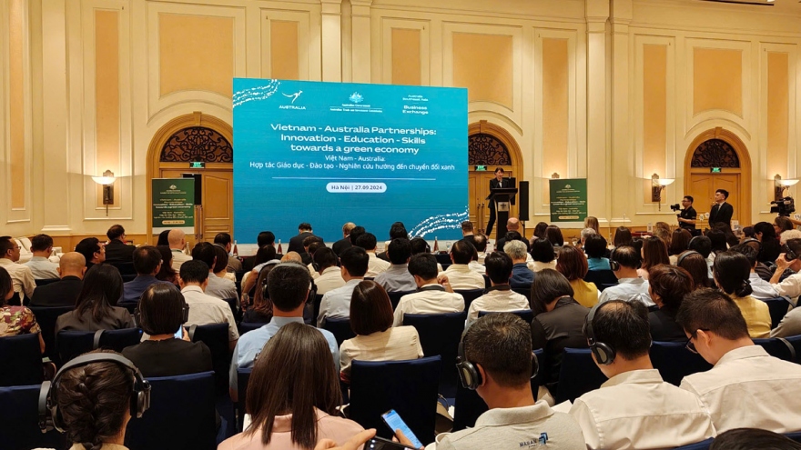 Australia and Vietnam foster innovation, education, training partnership toward green economy